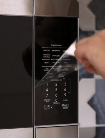 How to remove plastic film from your countertop microwave oven